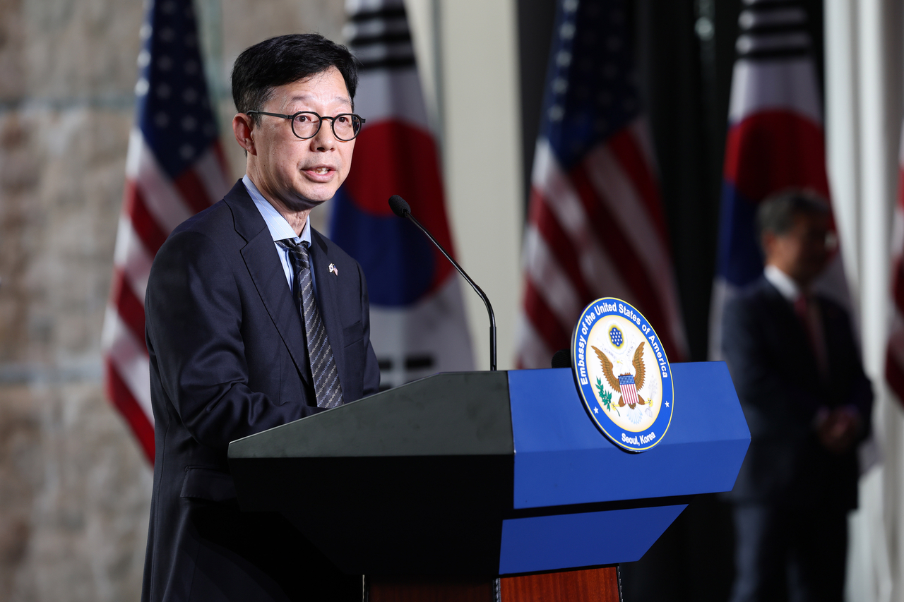 First Vice Foreign Minister Park Yoon-joo makes a congratulatory speech during a reception hosted by the US Embassy in Seoul to mark US Independence Day, at a hotel in Yongsan, Seoul, on July 2. (Yonhap)