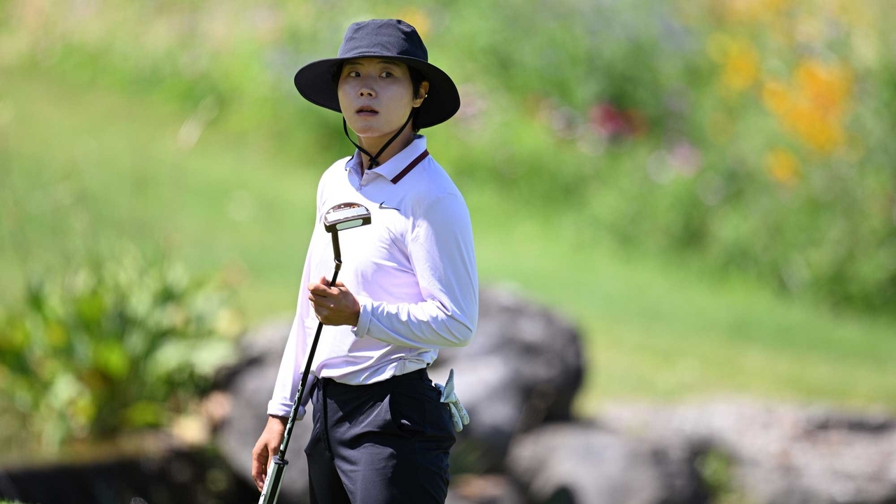 대회 이틀째 데일리 베스트를 기록하며 선두에 나선 호빵맨토토. [사진=LPGA]