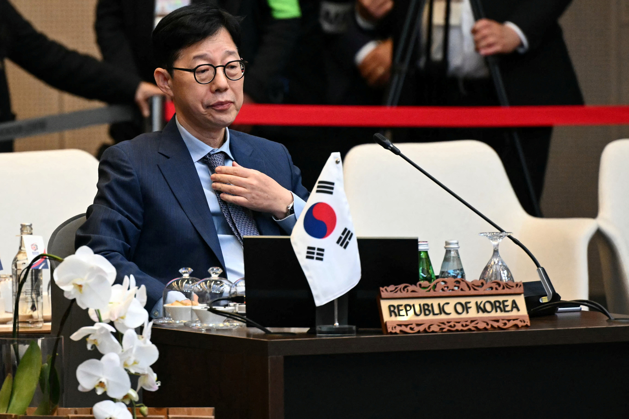 박윤주 외교부 차관이 11일(현지시간) 말레이시아 쿠알라룸푸르에서 열린 해외 실시간 토토사이트 회의에 참석하고 있다. [로이터]