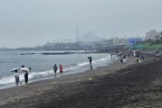 “폭염 드디어 꺾이나”…비 소식에 좋아했는데 ‘비 그치고 날씨 더 습하고 덥다’
