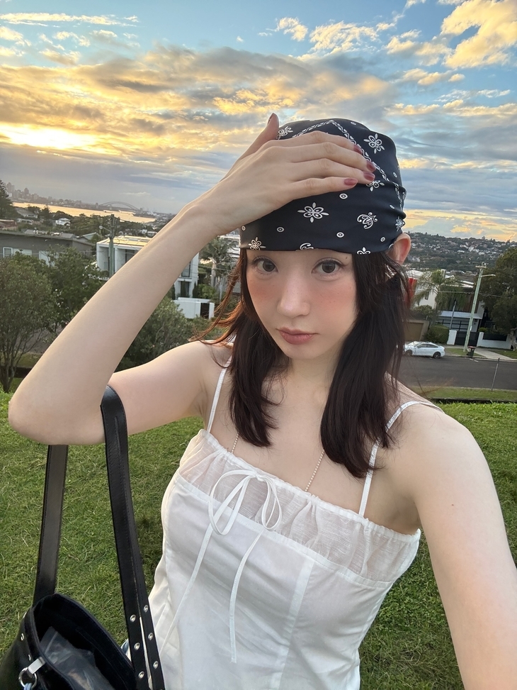 강민경 채널