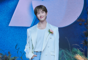 Onew explores diverse emotions with wide music spectrum