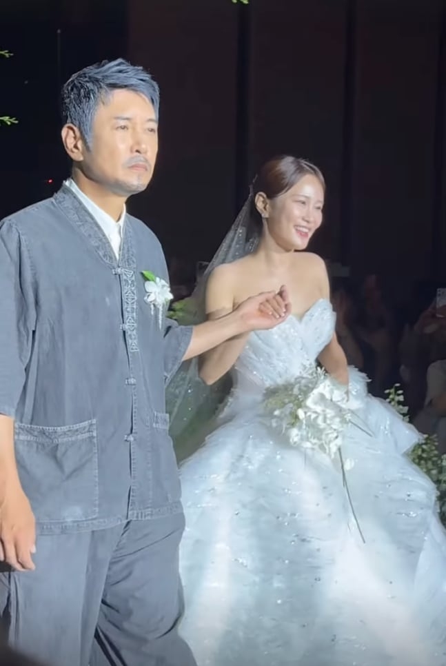 꼰대희 손잡고 들어가는 토토사이트 헐크 가입코드/인스타그램