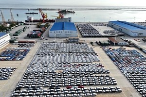 China's economy grows 5.2% on trade war truce
