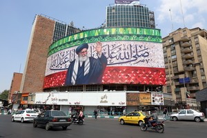 Iran says no nuclear talks if US insists it stop enrichment