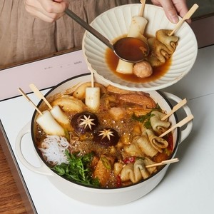 Kimchi fish cake hot pot