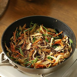 One-pan japchae
