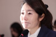 여성단체도 돌아섰다…강선우 ‘보좌관 갑질 의혹’ 일파만파