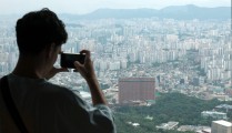 상반기 서울아파트 청약경쟁률 69대1 달했다…하반기는 “글쎄” [부동산360]