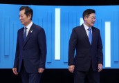 정청래 “당원과 친한 후보” vs 박찬대 “대통령이 원하는 사람”[與당대표 후보 TV토론]