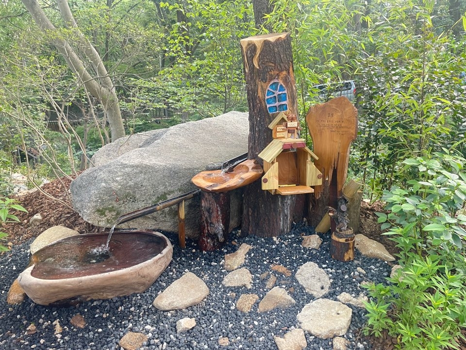 A fairy house in Surak Hyu's garden (Hong Yoo/ The Korea Herald)