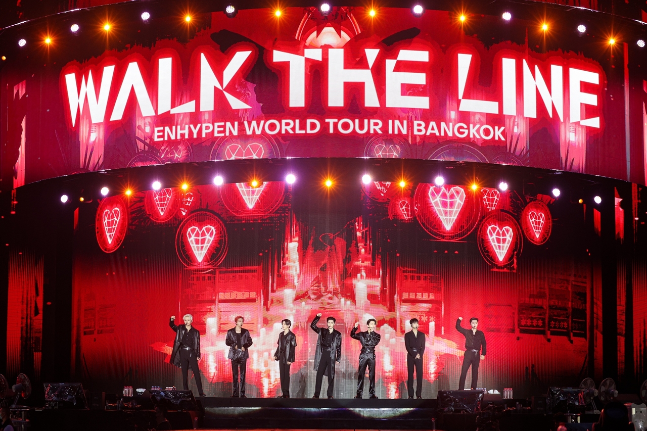 Enhypen performs during its world tour "Walk the Line" at Rajamangala National Stadium in Bangkok, June 21. (Belift Lab)