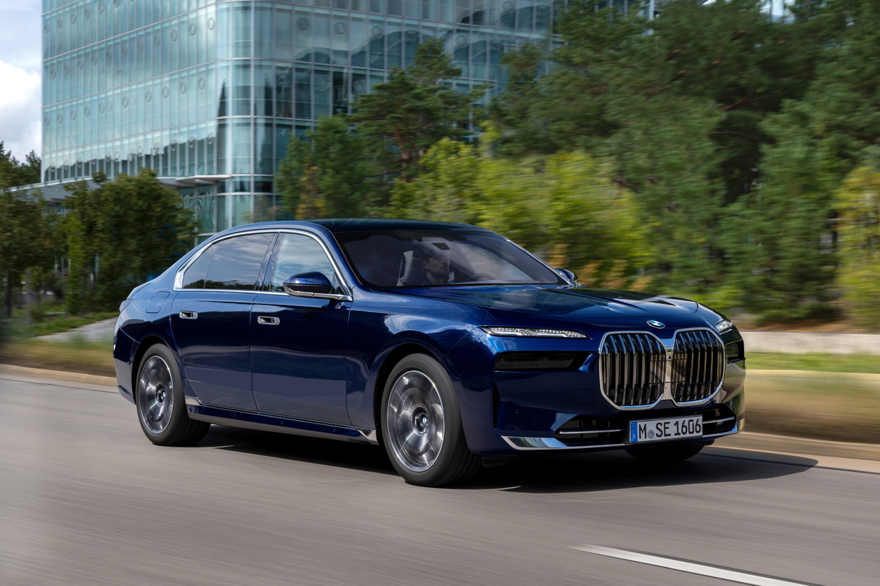 The BMW 740d xDrive, the diesel variant of the 7 Series (BMW Korea)