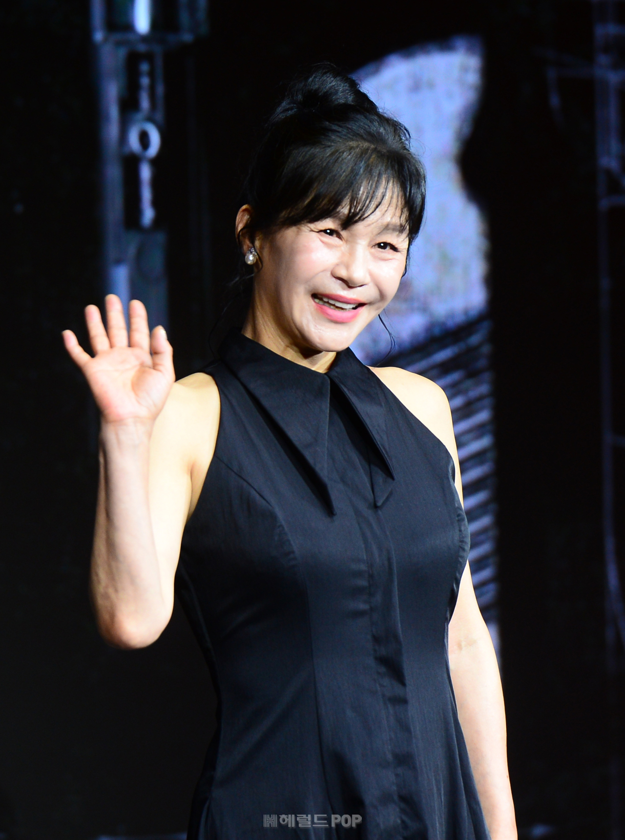 [헤럴드팝=윤병찬기자] 배우 길해연이 22일 오전 서울 마포구 호텔 나루 서울 엠갤러리에서 열린 넷플릭스 시리즈 ‘트리거’ 제작발표회에 참석해 포즈를 취하고 있다.