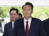 민주, 尹 페북글에 “특검수사는 정치탄압 아닌 사필귀정”