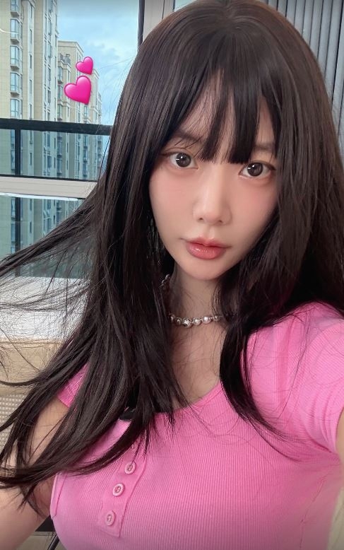 클라라 채널 스토리