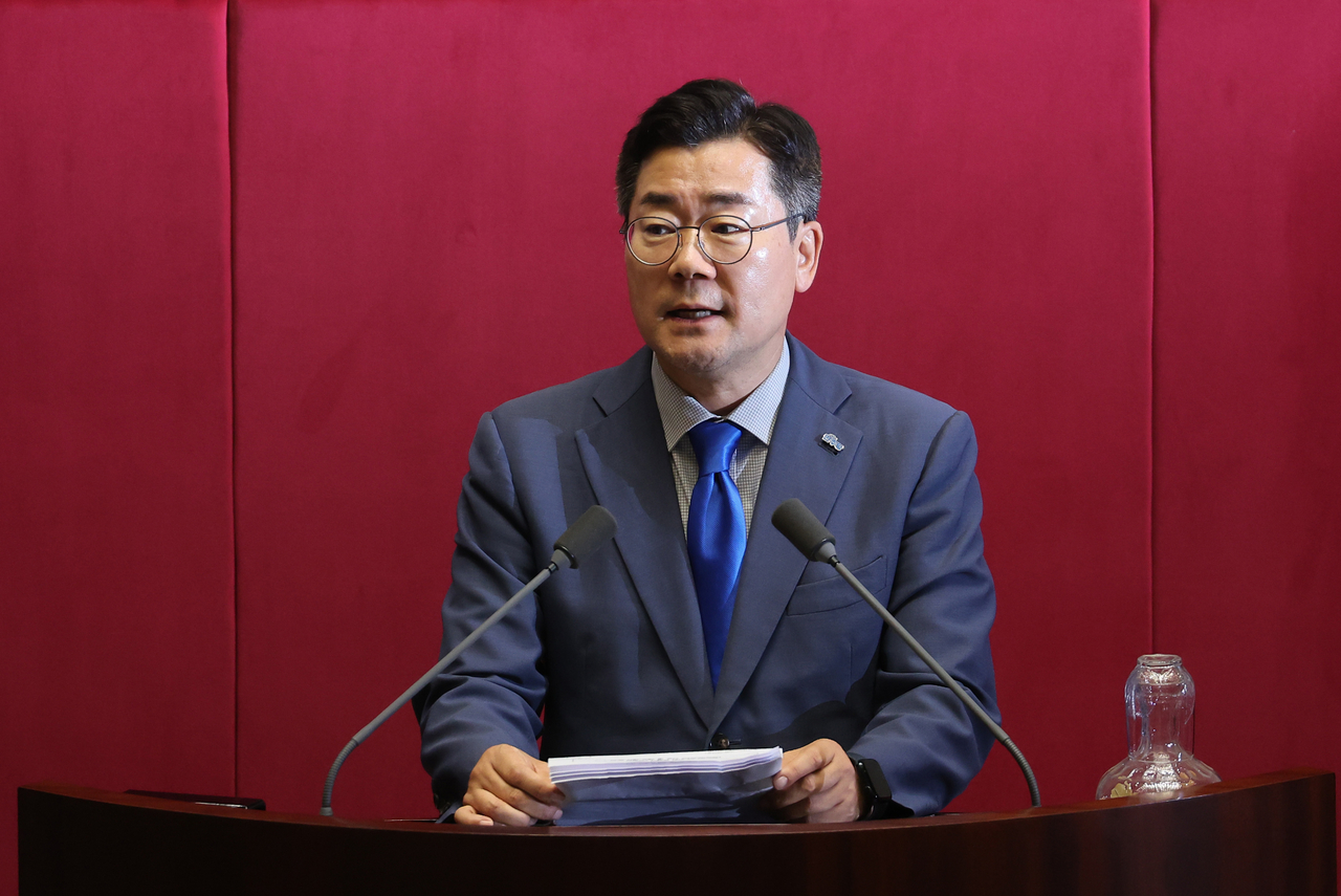 더불어민주당 대표 선거에 출마한 박찬대 후보가 23일 국회 본회의에서 자유발언을 하고 있다. [연합]