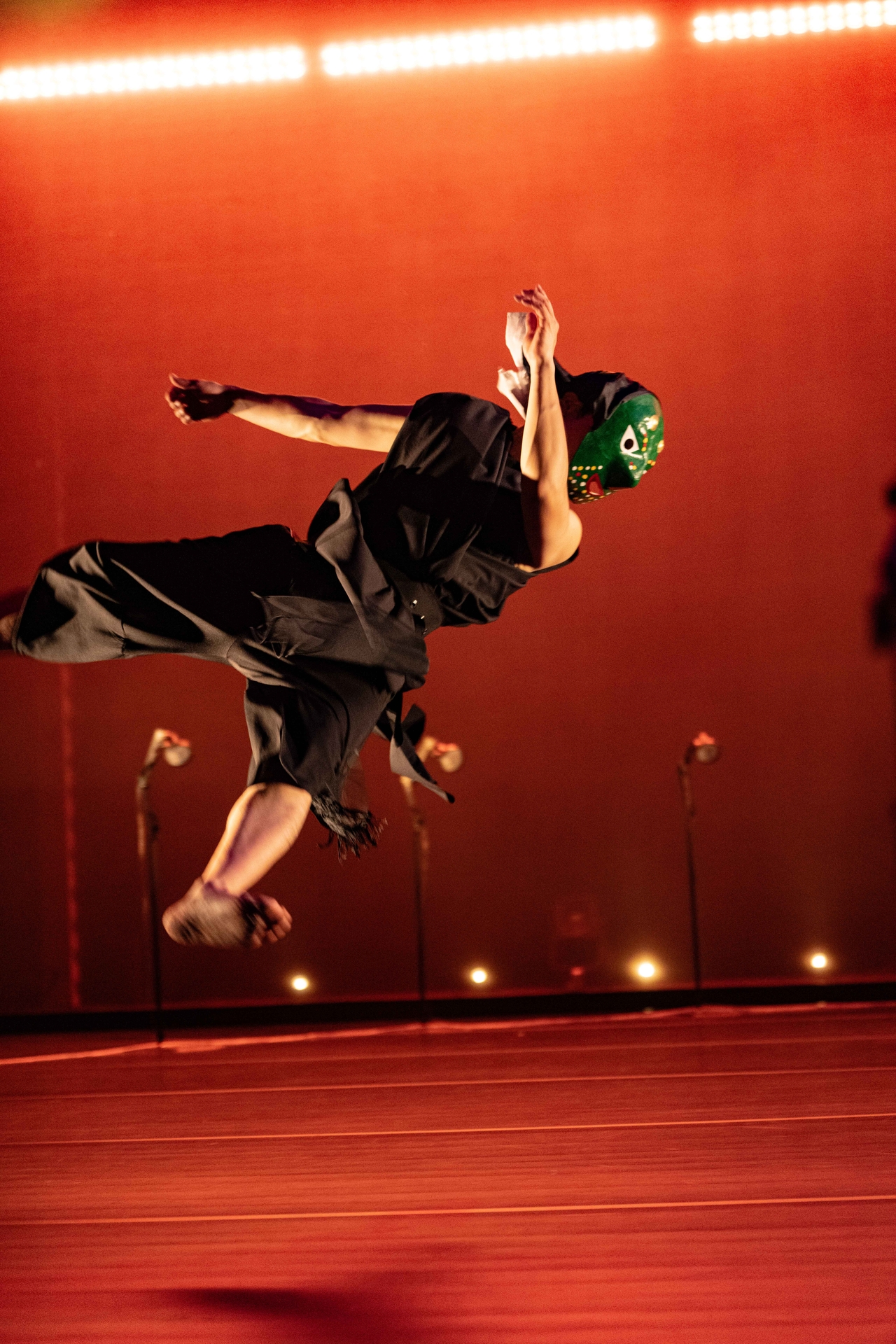 “OffOn: Yeonhee Project 2” (Sejong Center for the Performing Arts)