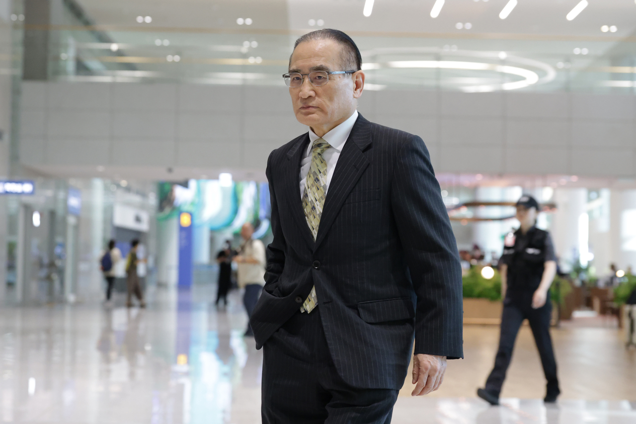 National Security Adviser Wi Sung-lac arrives at Incheon International Airport in Incheon, on Thursday after visiting the United States. (Pool photo)