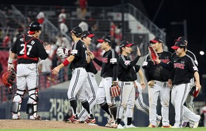 KBO sets new single-season sellout record