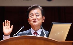 [속보] 정동영 “해외 토토사이트 운영께 한미연합훈련 조정 건의할 생각”