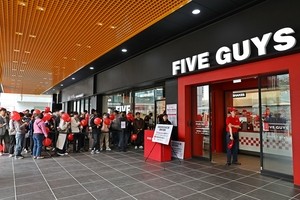Hanwha says Five Guys Korea leads in sales, but divestment still on table