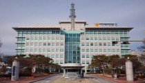 공무원 차량서 수천만원 돈다발··· 경찰, 익산시 공무원 구속영장 신청