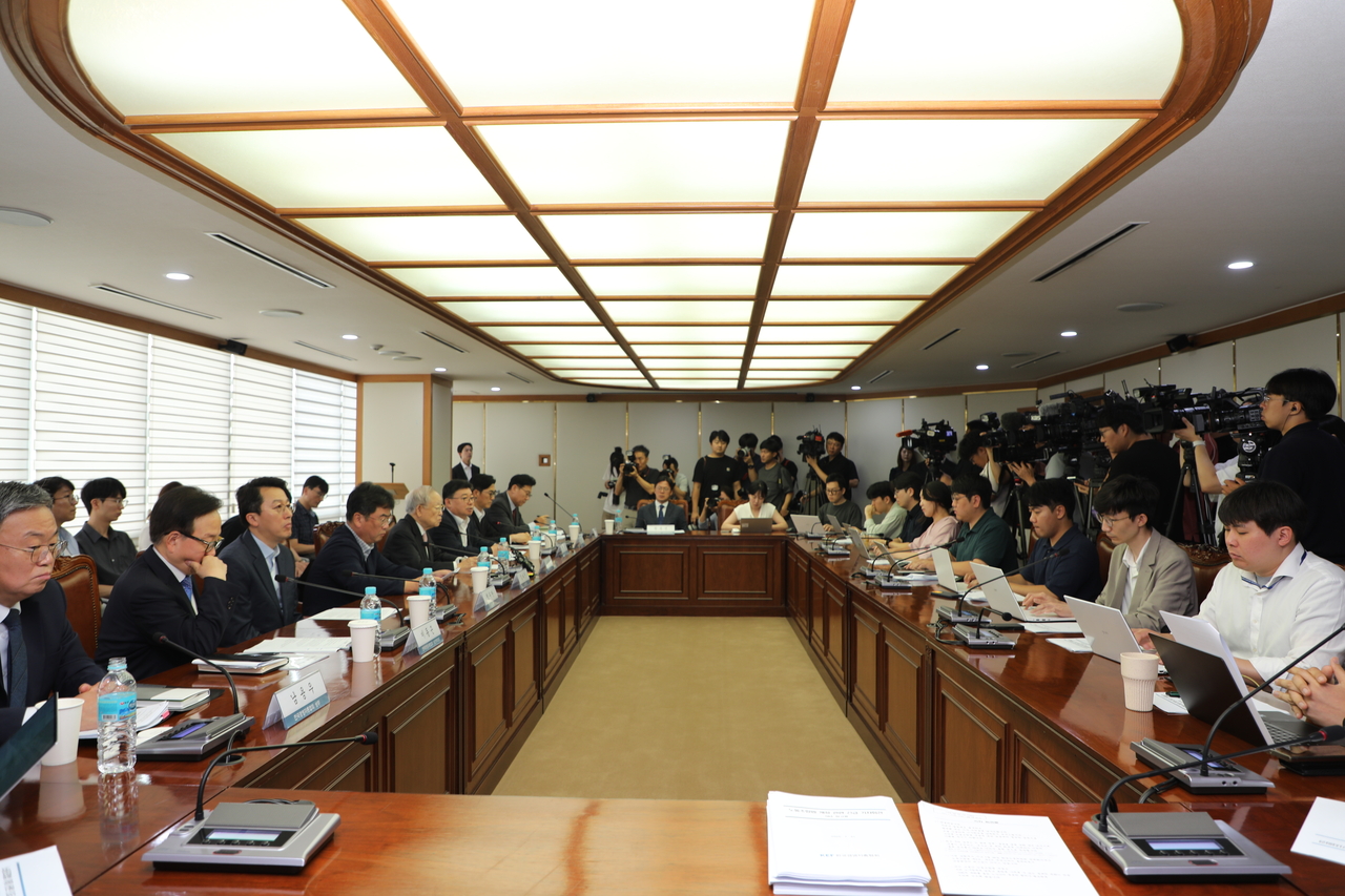 31일 서울 마포구 경총회관에서 노조법 개정안 관련 긴급 기자회견이 진행 중이다. [경총 제공]