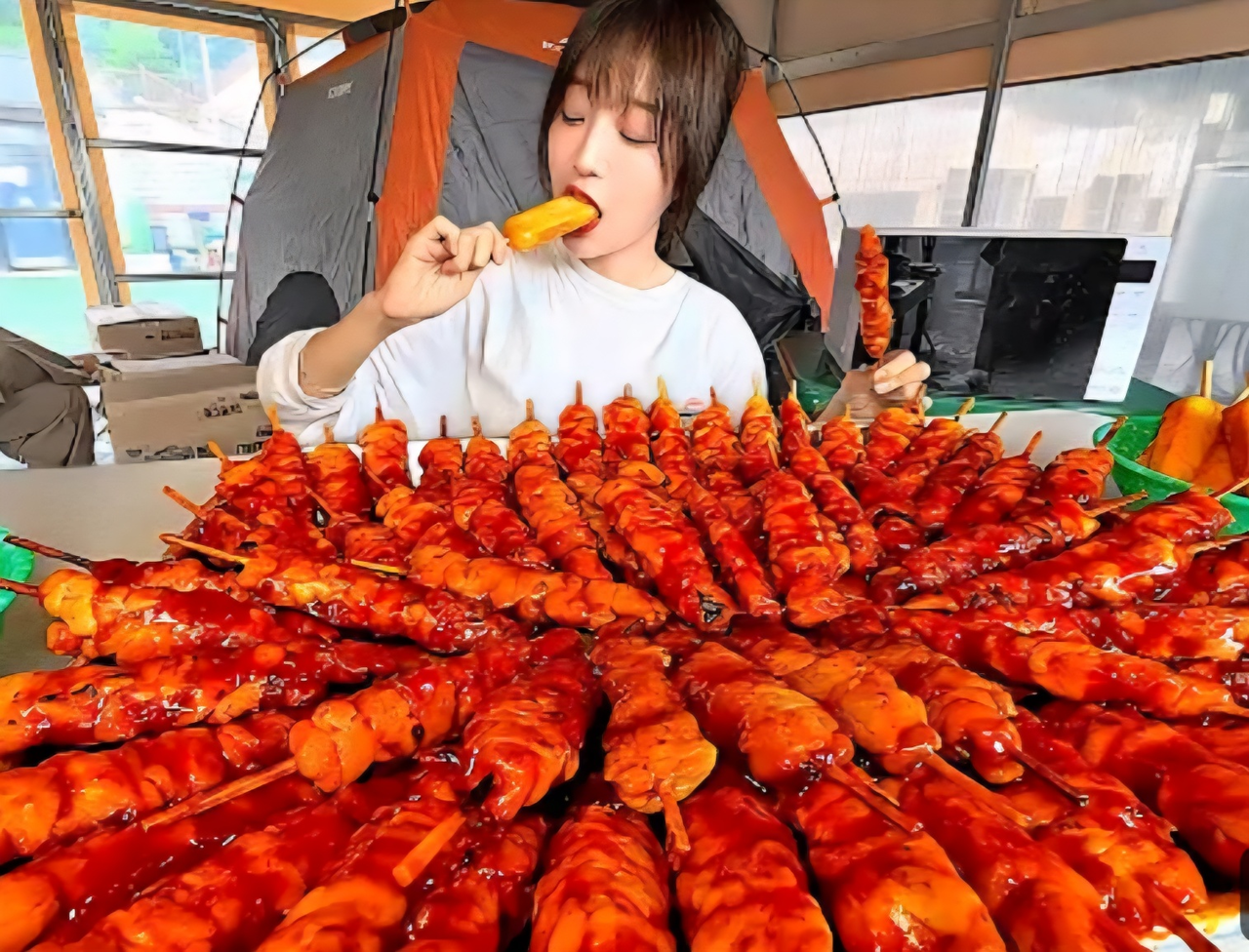 해외 토토사이트 운영 먹방 [해외 토토사이트 운영 유튜브 갈무리]