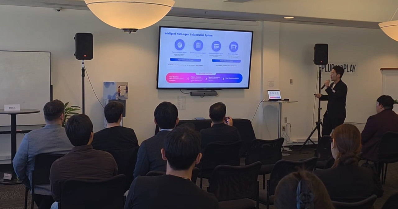Bankx CEO, Ethan Kim, makes a presentation at the Plug and Play Tech Center in Silicon Valley, California, United States. (Bankx)