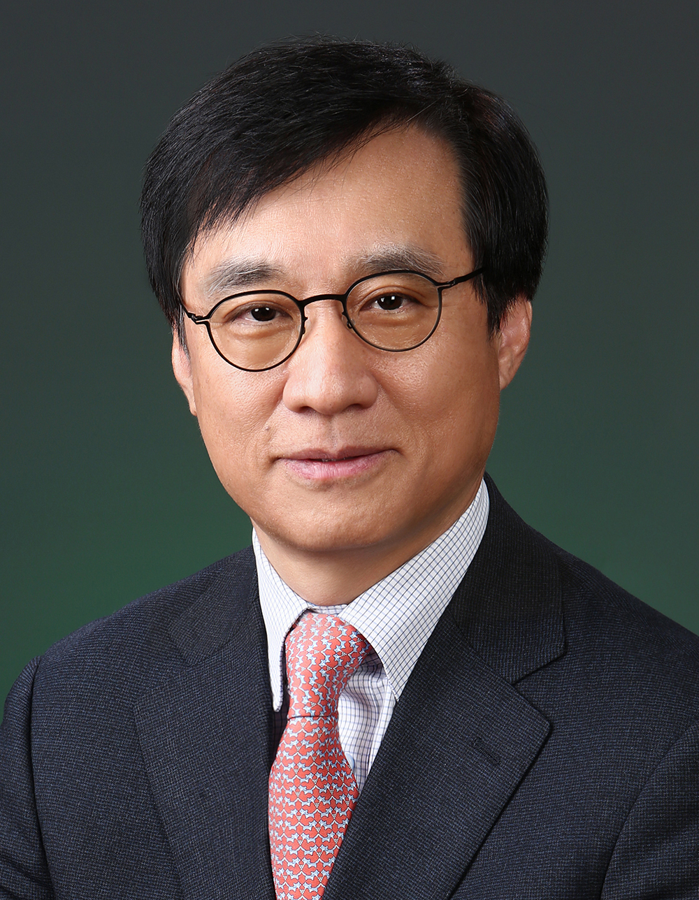 김철주 생명보험협회장 겸 생명보험사회공헌위원장. [생명보험협회 제공]