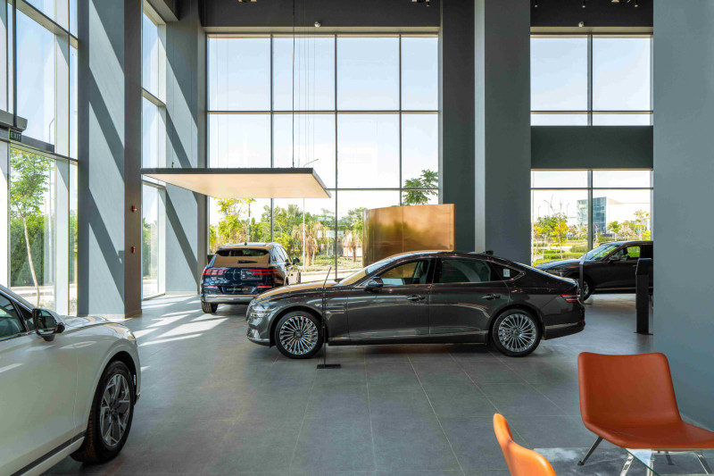 Inside view of the Genesis showroom in New Cairo, Egypt (Hyundai Motor Company)