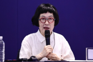Poet Kim Hye-soon on creative power of translating literature