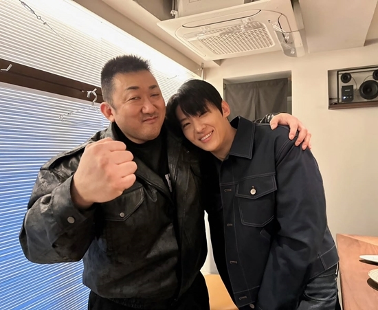 사진=덱스 채널