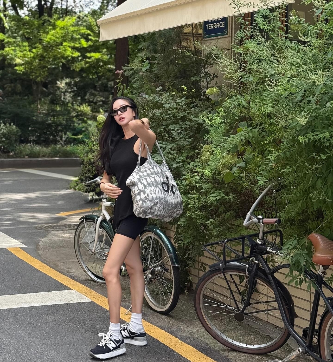 김윤지 채널