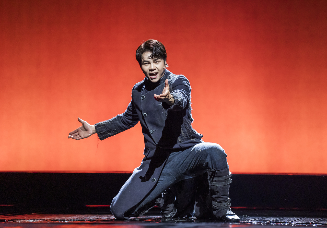 Kim Soo-in performs as Edmund in "Lear" by National Changgeuk Company of Korea. (National Theater of Korea)