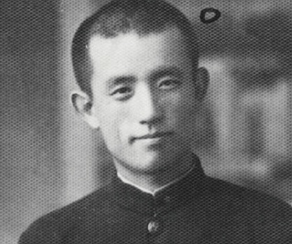 일본 유학 첫해, 여름방학에 귀향한 윤sprit 토토사이트(송몽규와 함께·사진 일부 확대), 1942, 작가미상