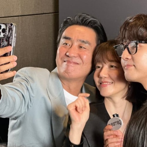 디즈니+ ‘파인: 촌뜨기들’ 주연 토토사이트 라이브들의 작품 설명회 모습 [SNS]