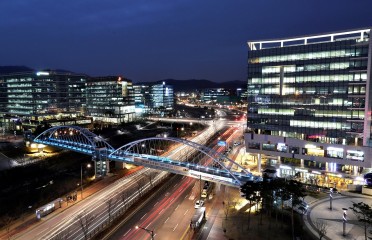 “6000명 해고합니다” 최악 ‘희망퇴직’ 소식에 ‘발칵’ 뒤집히더니…무조건 ‘버티자!’