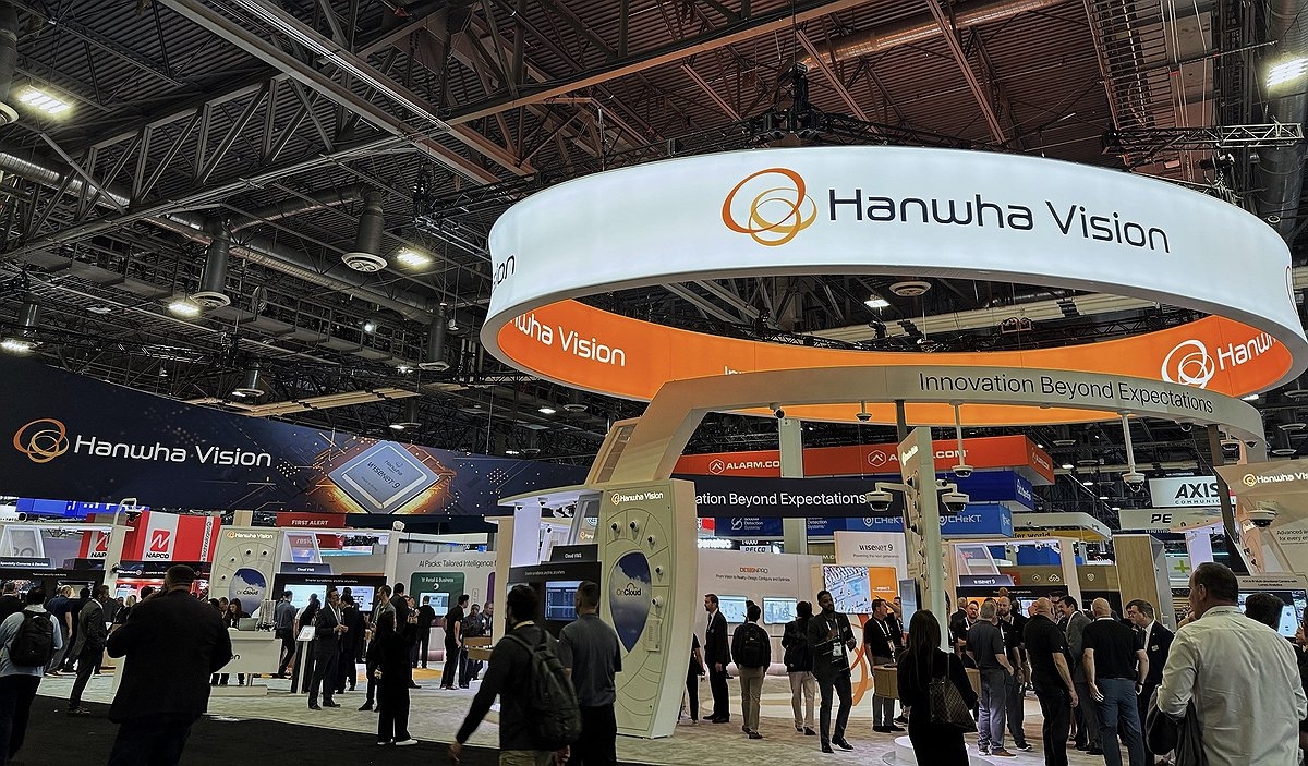 Hanwha Vision's booth at the ISC West 2025 security solution exhibition in Las Vegas (Hanwha Vision)