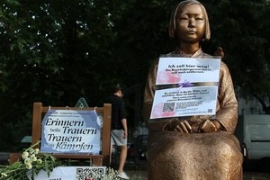 Berlin deadlocked over relocating 'comfort women' statue