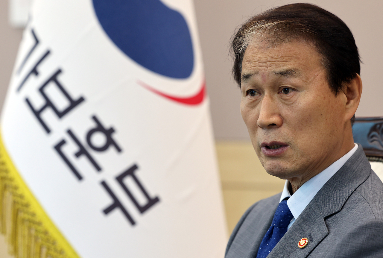 Minister of Patriots and Veterans Affairs Kwon Oh-eul (Yonhap)
