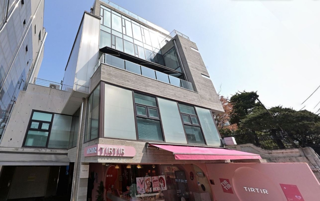 서울 마포구 서교동에 있는 한 토토사이트 더베이이 지난달 163억원에 매각됐다. [네이버 거리뷰]