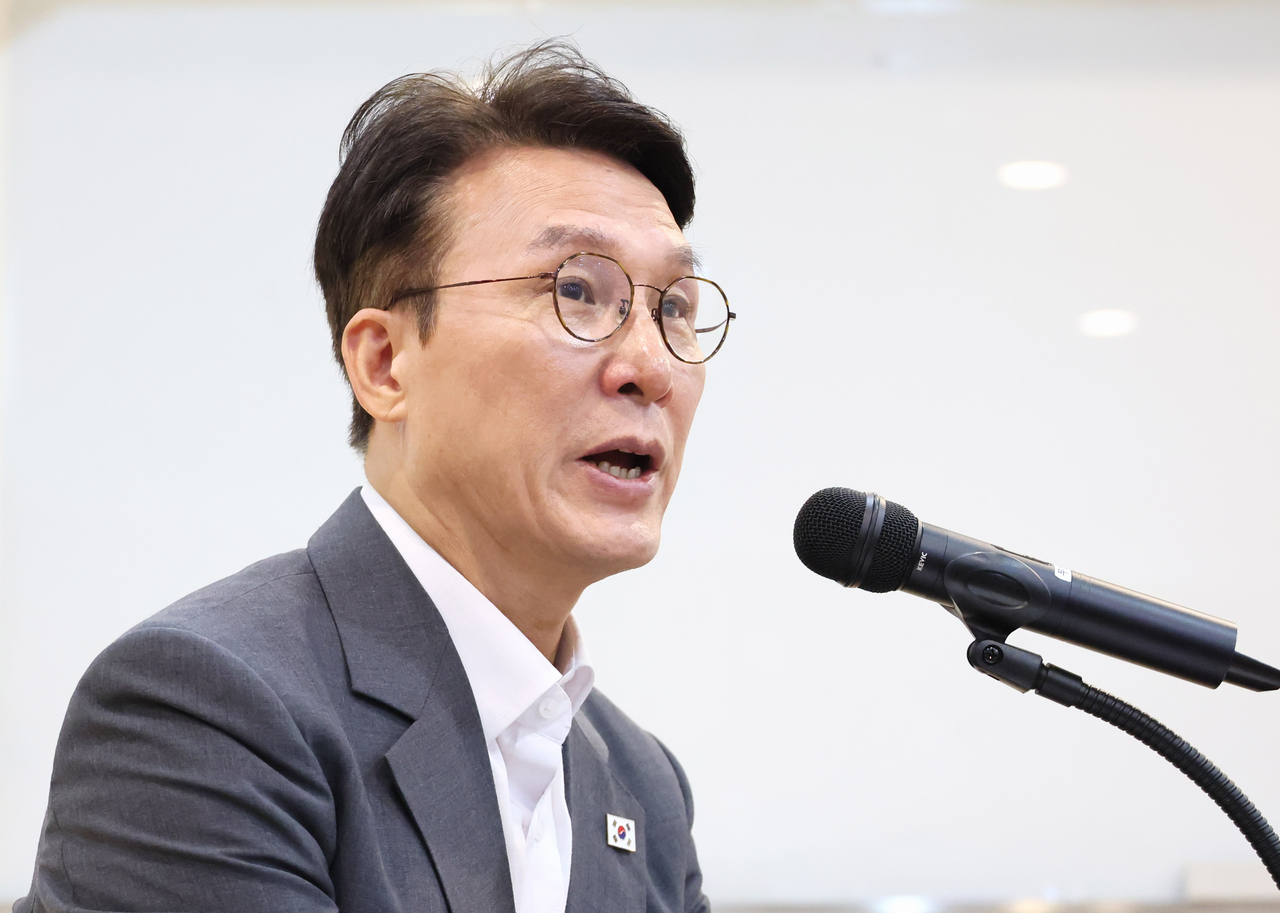 Prime Minister Kim Min-seok speaks during a press conference held at the government complex in Seoul on Tuesday. Yonhap