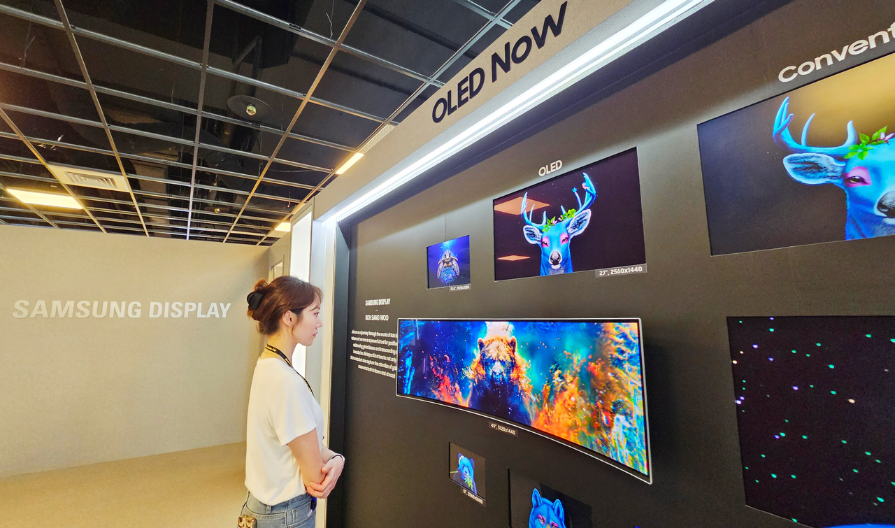삼성디스플사이다토토가 올 5월 대만 컴퓨텍스 2025에서 전시한 IT OLED 라인업. [삼성디스플사이다토토 제공]
