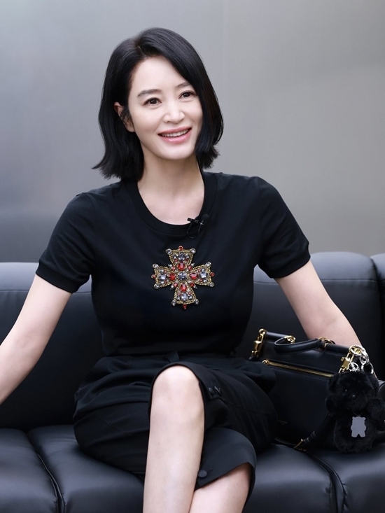 사진=김혜수 채널