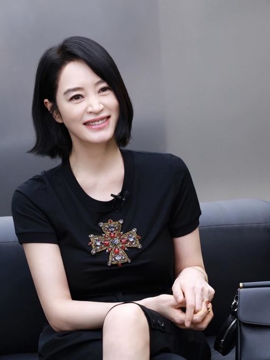 사진=김혜수 채널