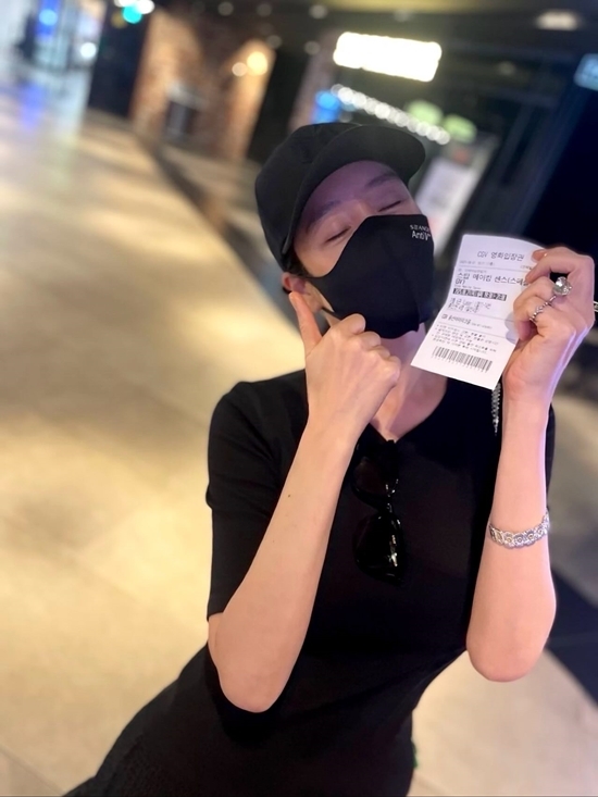 사진=김혜수 채널