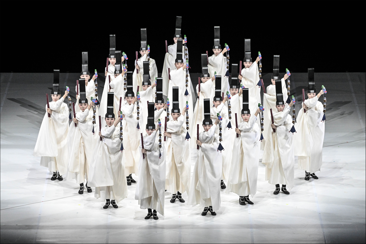 "One Dance" (Seoul Metropolitan Dance Theater)