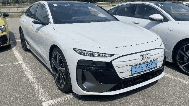 Exterior and interior view of the Audi A6 e-tron (Lim Jae-seong/The Korea Herald)